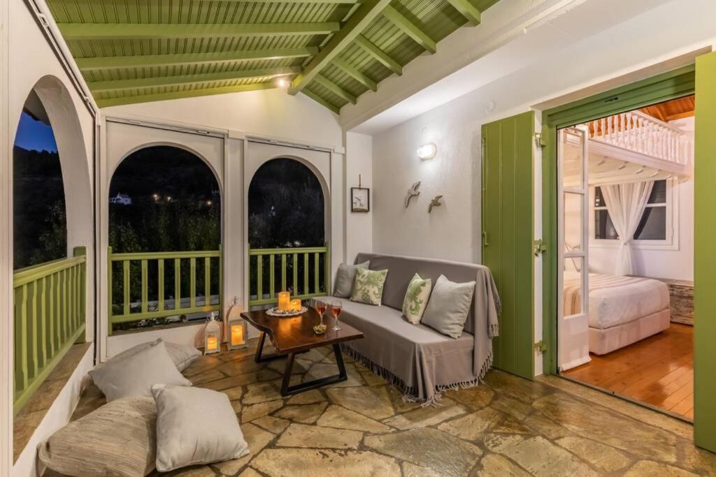 Nina-Myrtia Countryside House Skopelos Ditropo Exterior photo